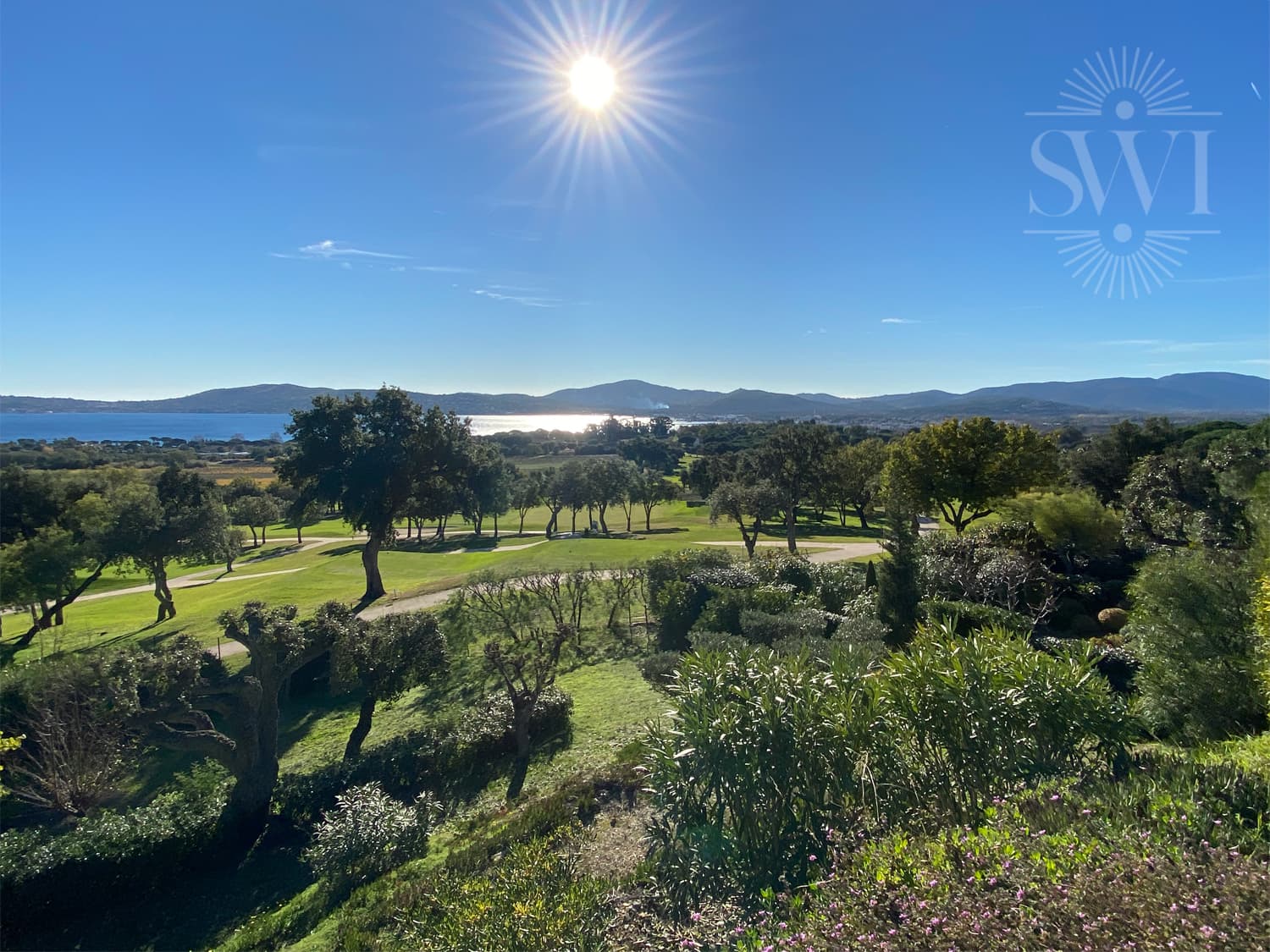MAGNIFICENT SEA VIEW ON THE GULF OF SAINT-TROPEZ, VILLA TO FINISH