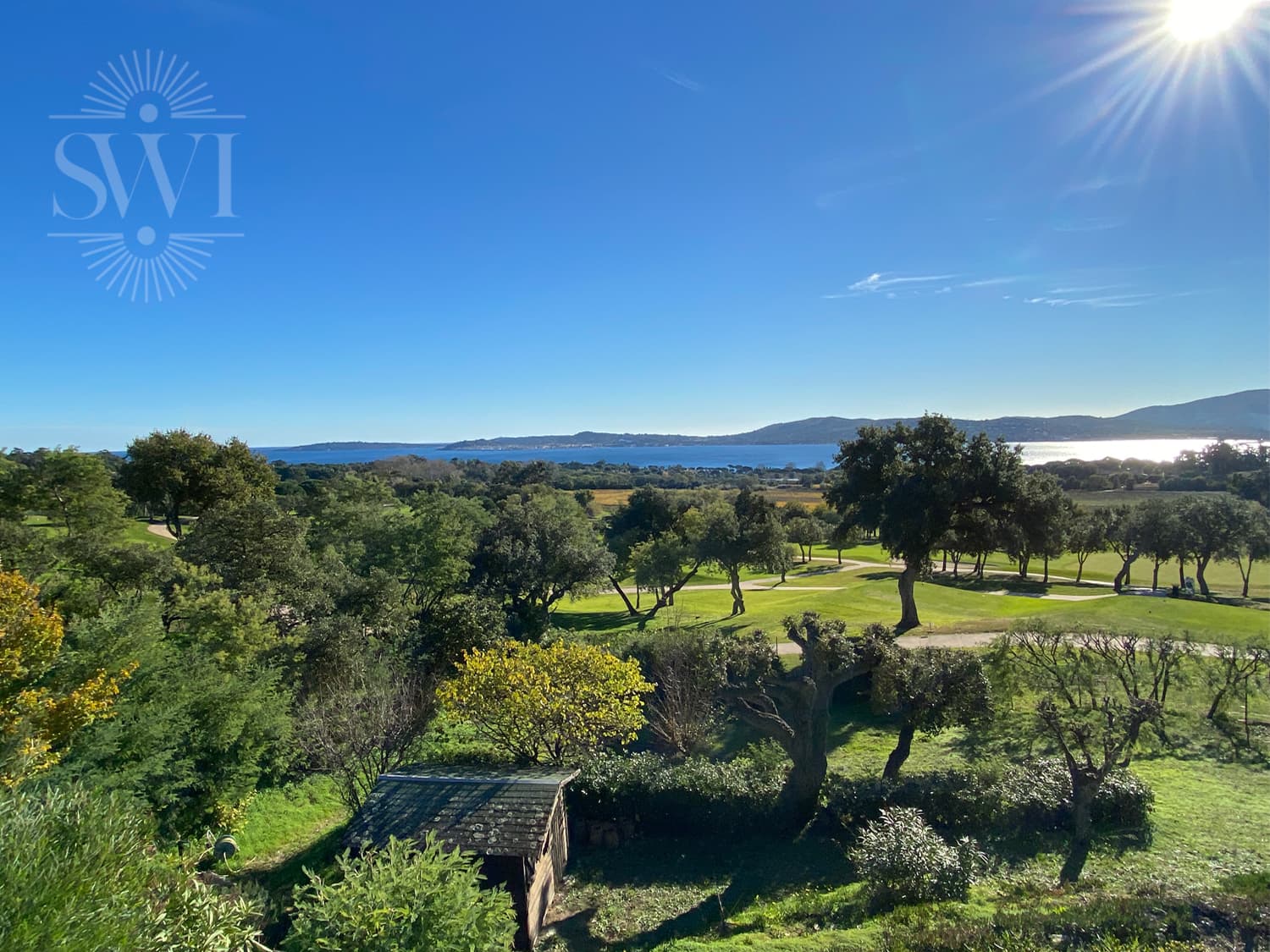 MAGNIFICENT SEA VIEW ON THE GULF OF SAINT-TROPEZ, VILLA TO FINISH