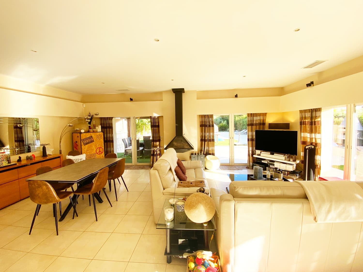 RECENT VILLA, NEAR BEACH AND VILLAGE