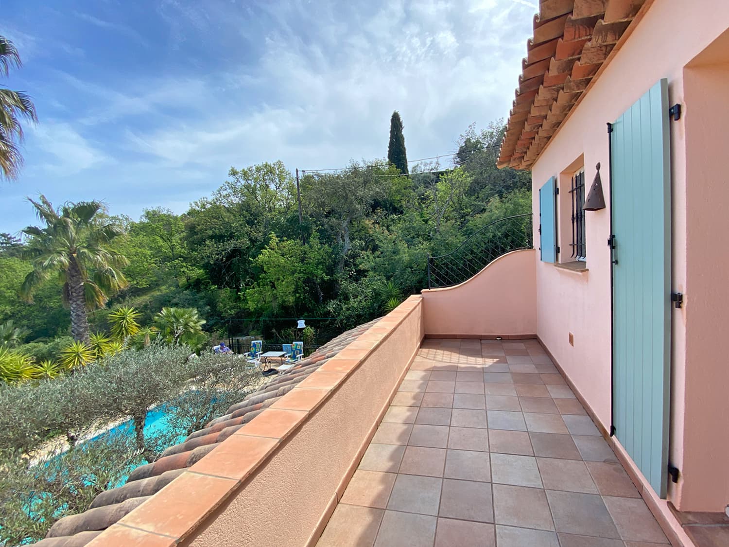 Jolie villa au calme, piscine